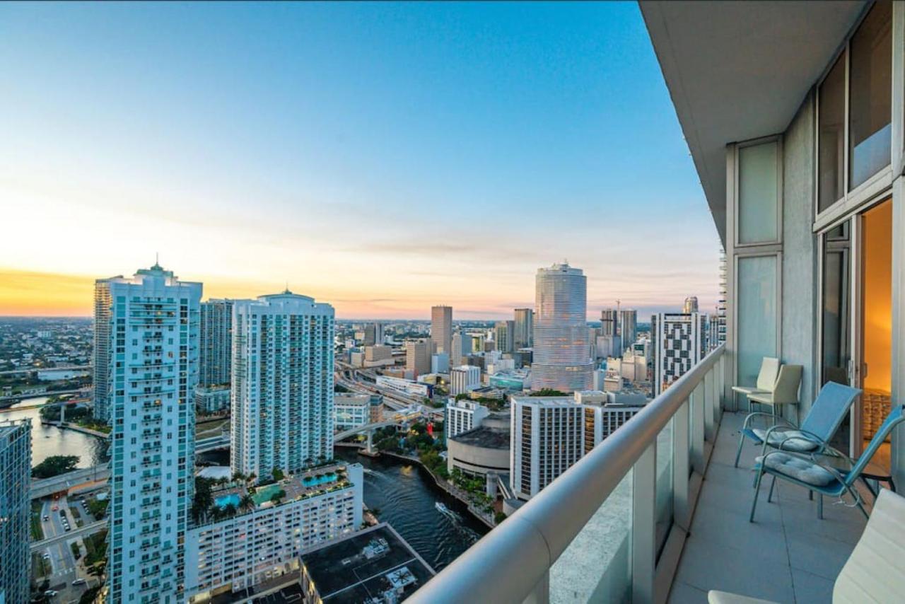 Beautiful One Bedroom Condo 16Ft Ceilings At The W Miami Eksteriør billede